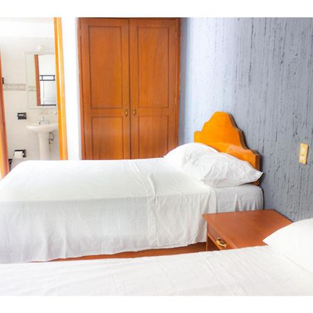 Oyo Hotel San Felipe Inn Oaxaca Exteriör bild